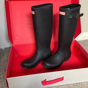 Hunter tall rain boots